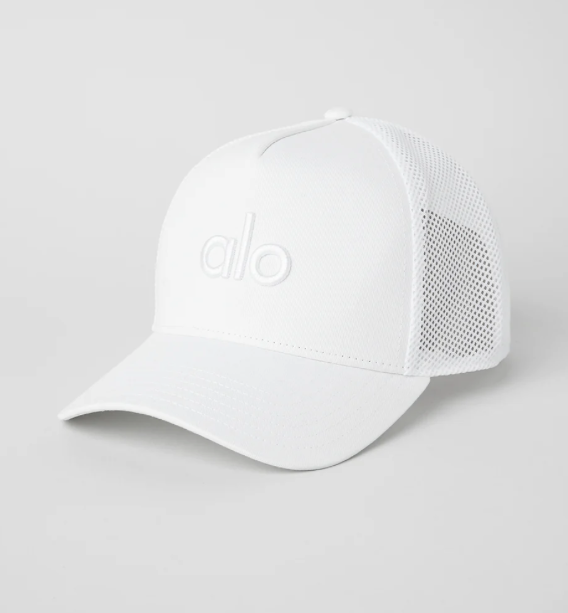 Gorra trucker District — Alo