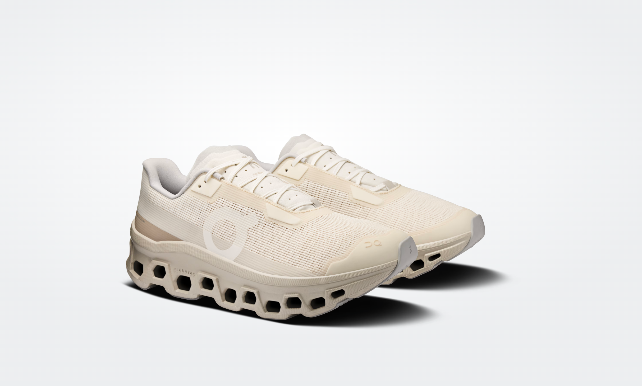 Cloudmonster Void Beige — On Running